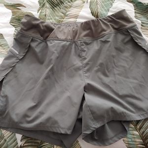 Avia Athletic shorts size medium